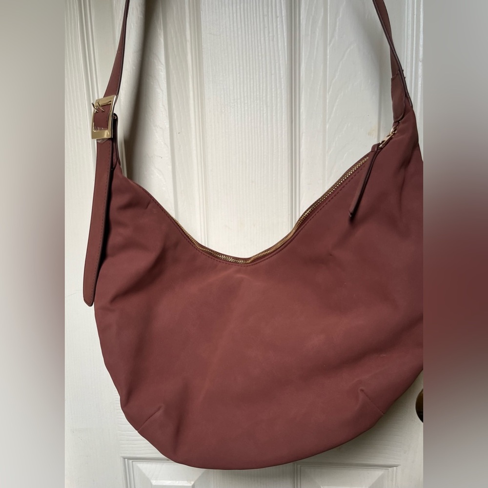 Universal Thread Brown Shoulder Bag - Picture 6 of 10